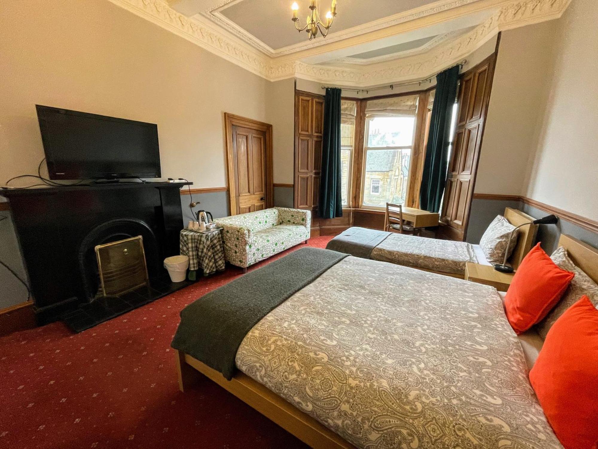 Airdenair Guest House Edinburgh Ngoại thất bức ảnh